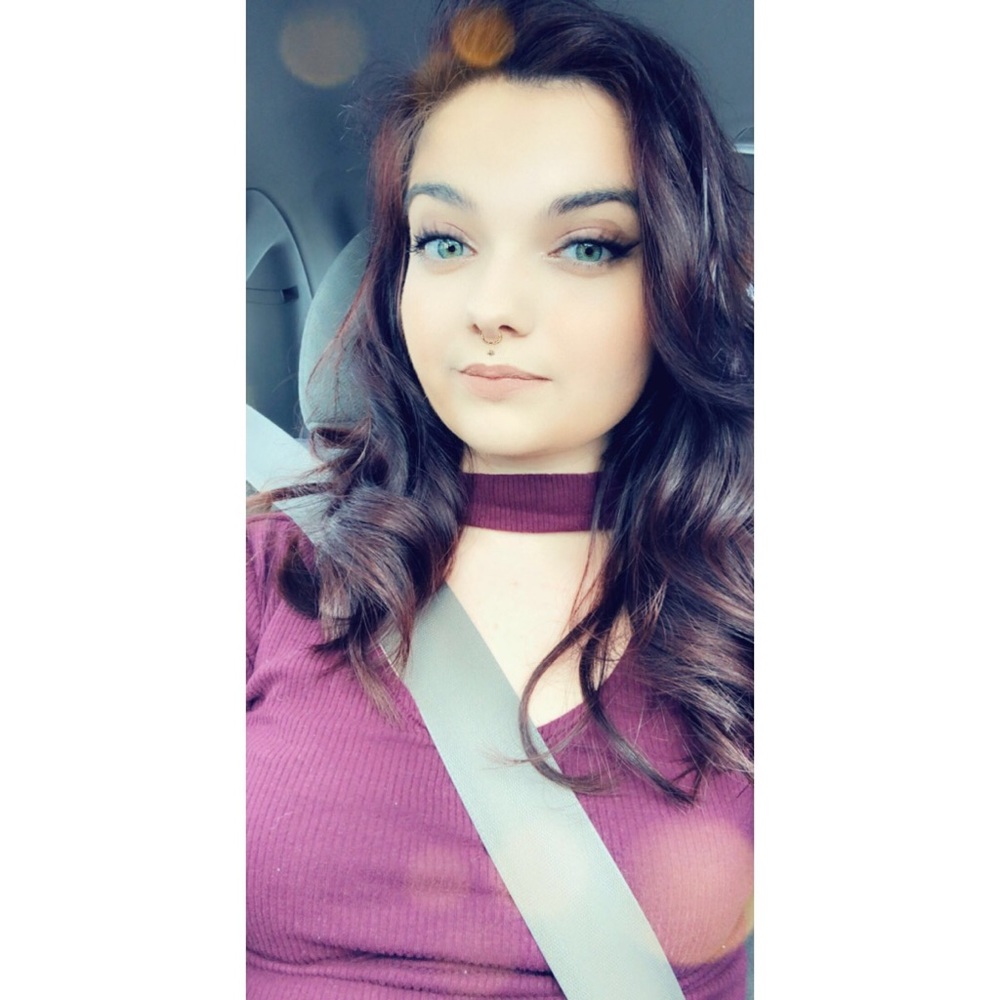 Meet your Posher, Carisa